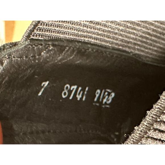 Nisolo Carmen Chelsea Boot Black Leather Size 6.5/7 NIB Versatile Elegant Rugged - Picture 13 of 15